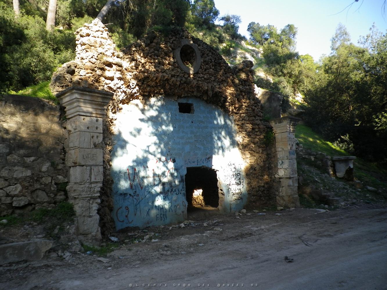 1851 la grotte de misserghin ce qu'il reste.JPG